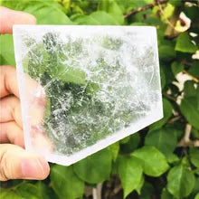Satin spar vs Selenite properties